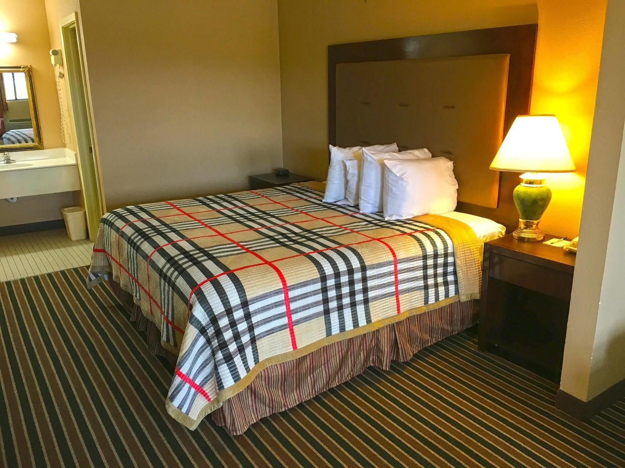 America'S Best Value Inn And Suites Aberdeen Eksteriør billede